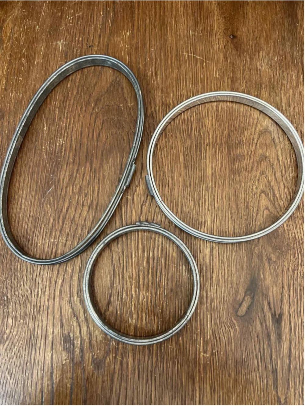 Vintage Metal Embroidery Hoops Lot of 3 Oval 9” & Round 6” + 4” Antique Sewing